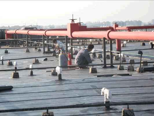 江蘇漏水危及建筑安全，防水不可小覷，重要的事情說三遍